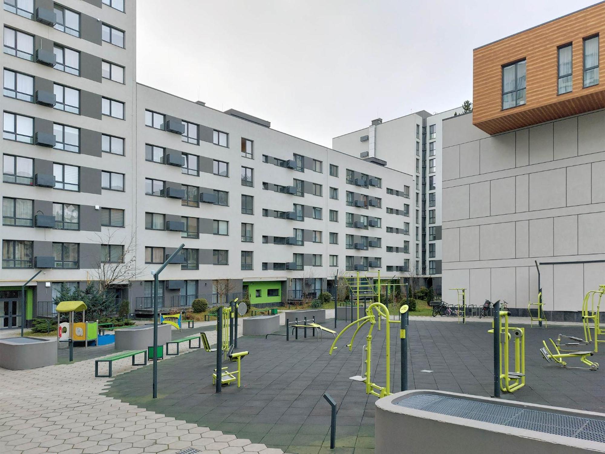 Ferienwohnung Новобудова Місто Трав, Р-Н Вікторії Гарденс Lemberg Exterior foto